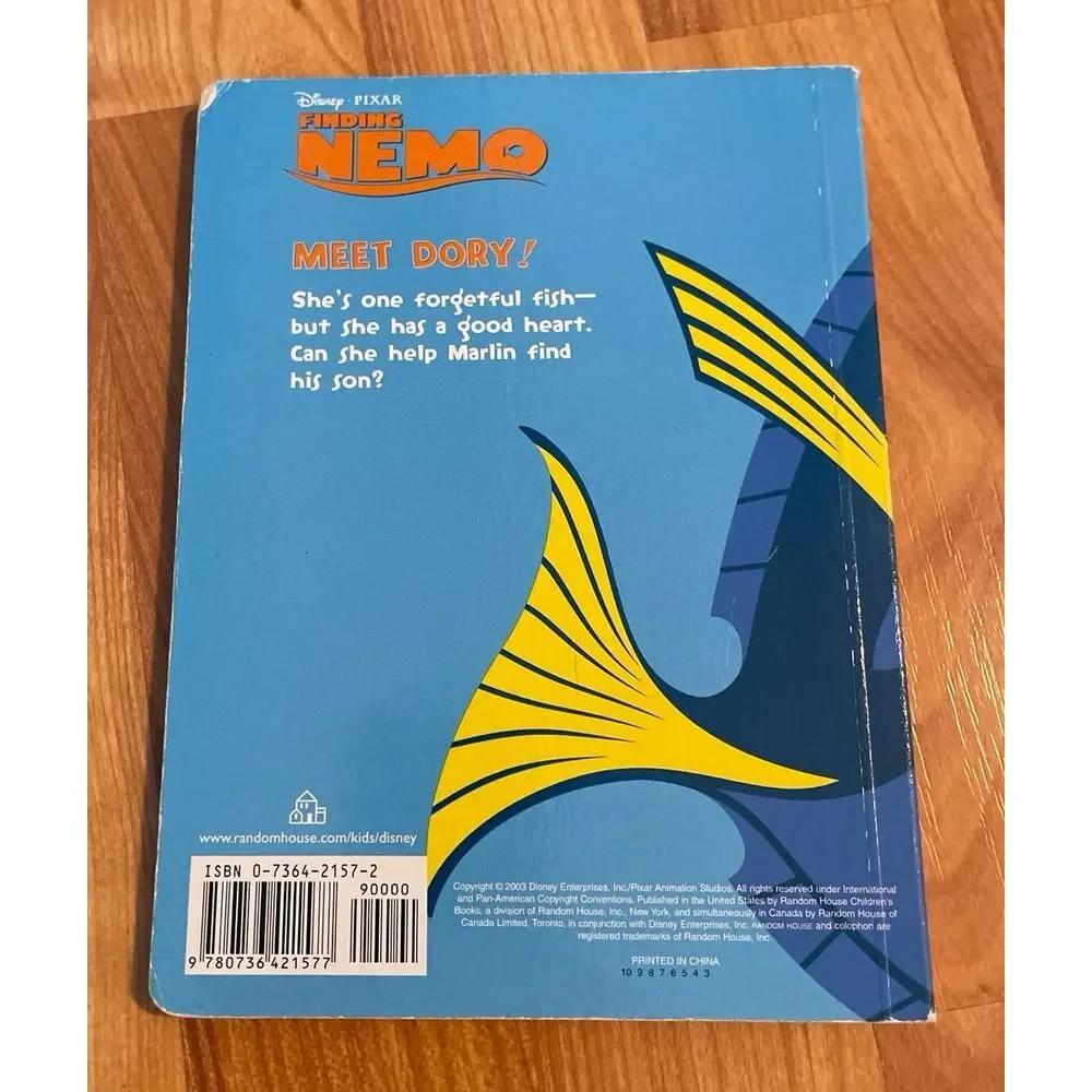 Disney‎ Pixar Finding Nemo Dory Book